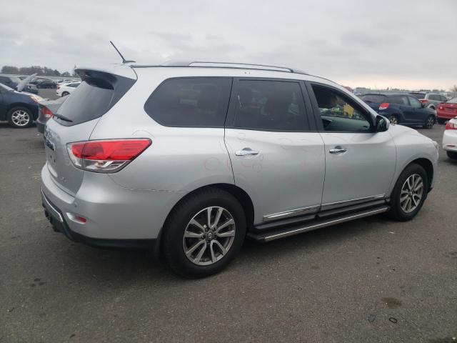 Image 3 of 2014 NISSAN PATHFINDER S 2014 with VIN 5N1AR2MN9EC664858