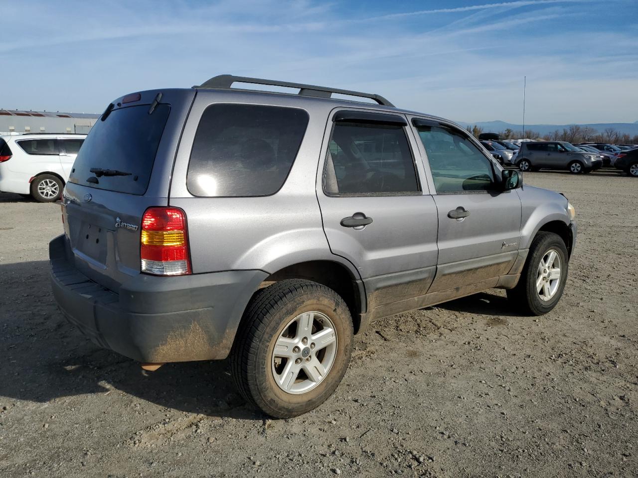 Image 3 of 2007 FORD ESCAPE HEV 2007 with VIN 1FMYU49H57KA26191
