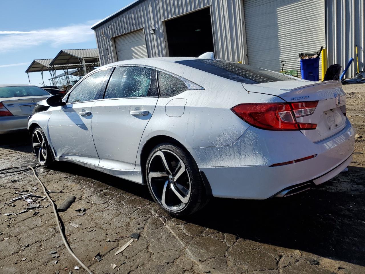 Изображение 2 2019 HONDA ACCORD SPORT 2019 с VIN 1HGCV1F33KA053327