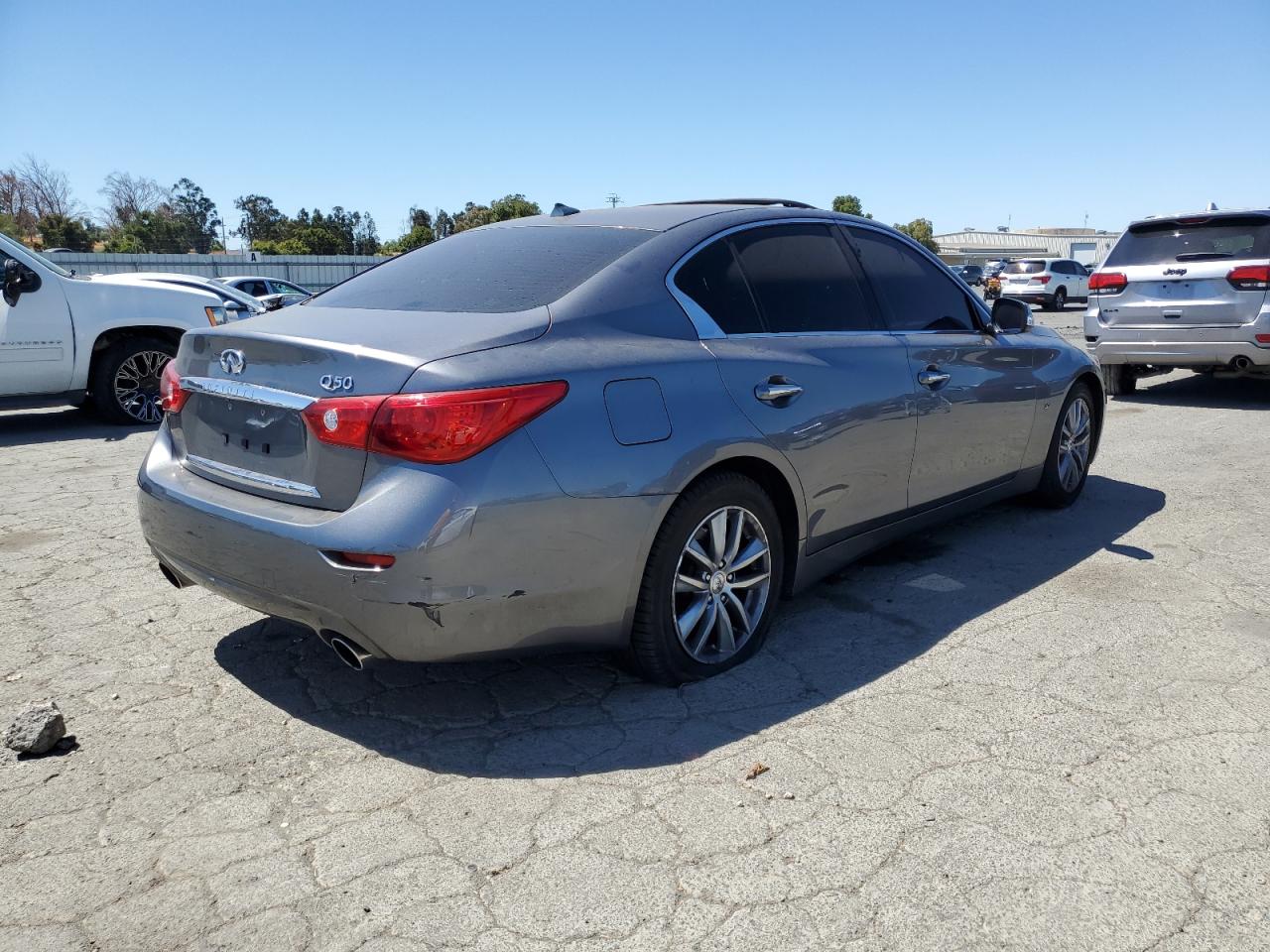 Obraz 3 z Infiniti Q50 Base 2015 z VIN JN1BV7APXFM343269