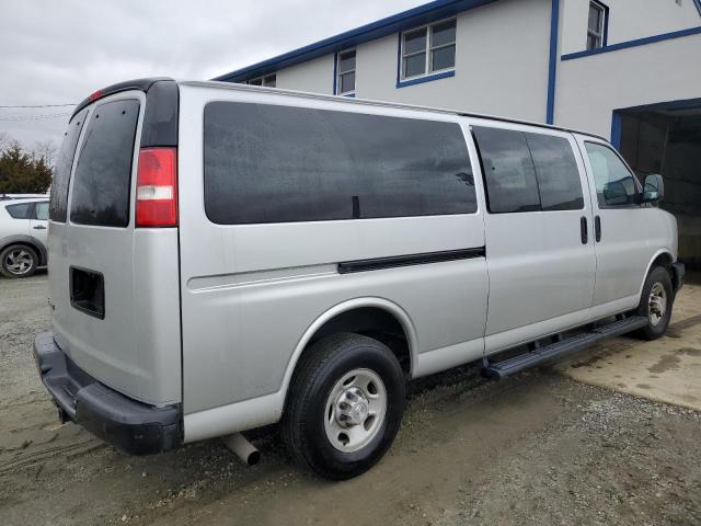 Изображение 3 2017 CHEVROLET EXPRESS G3500 LS 2017 с VIN 1GAZGNFGXH1125784