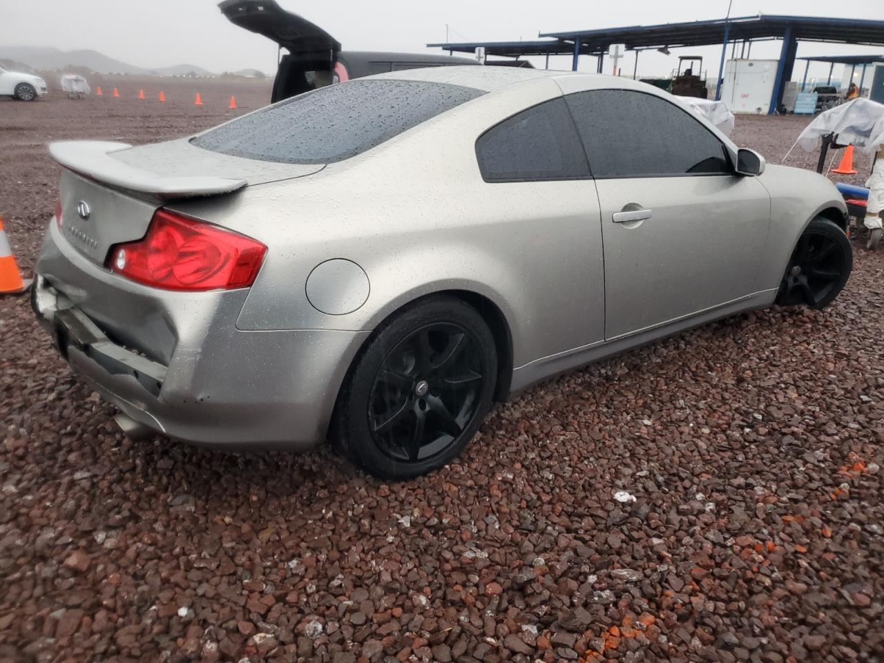 Obraz 3 z 2003 INFINITI G35  2003 z VIN JNKCV54E93M212358