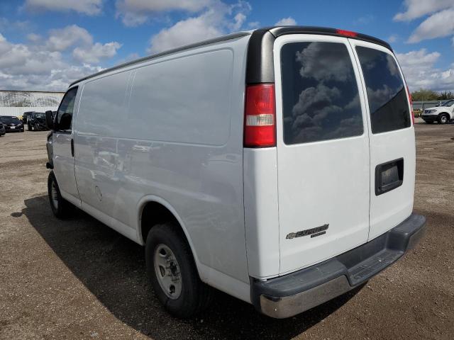 Image 2 of 2015 CHEVROLET EXPRESS G2500  2015 with VIN 1GCWGFCFXF1283440