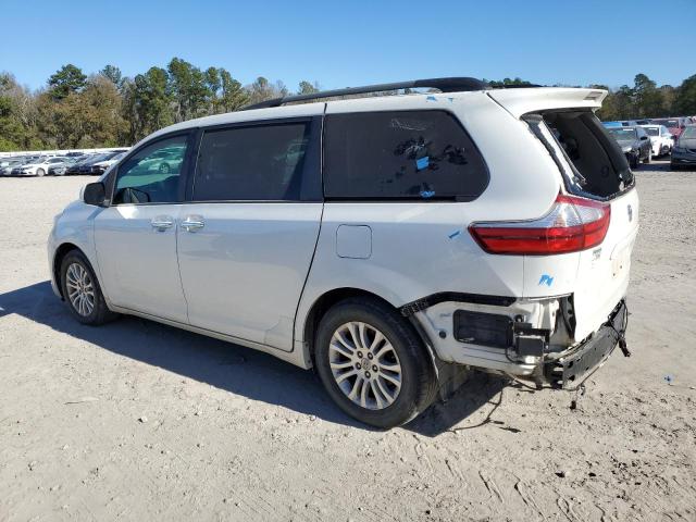Image 2 of 2017 TOYOTA SIENNA XLE 2017 with VIN 5TDYZ3DC5HS786272