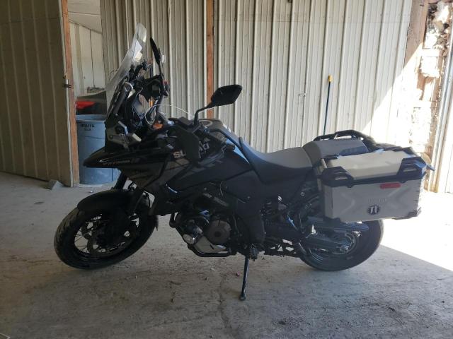 Image 3 of 2020 SUZUKI DL1050 RC 2020 with VIN JS1EF12E4L7100420