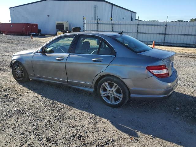 Obraz 2 z 2009 MERCEDES-BENZ C 350 2009 z VIN WDDGF56X29R052226