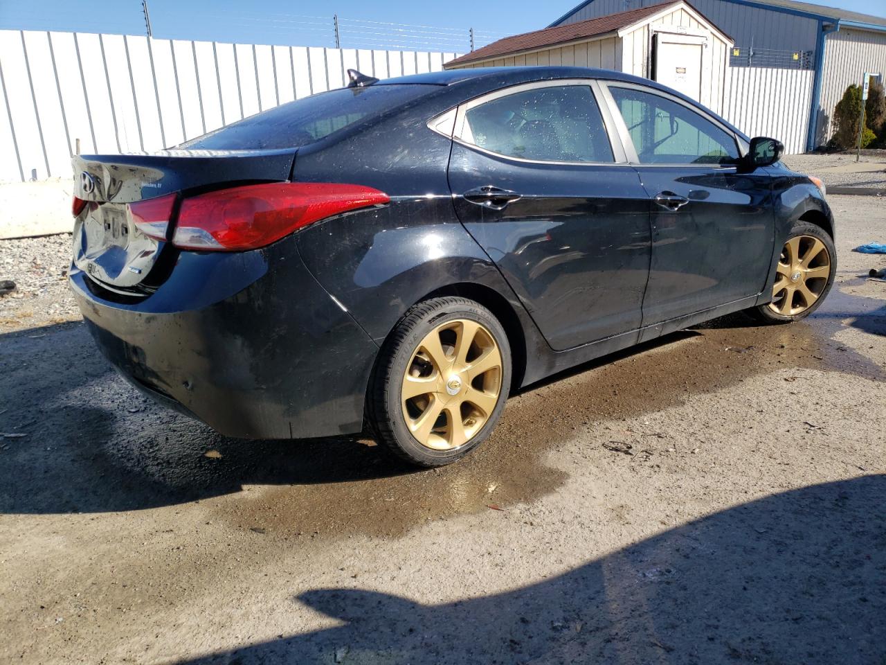 Image 3 of 2011 HYUNDAI ELANTRA GLS 2011 with VIN KMHDH4AE5BU163990