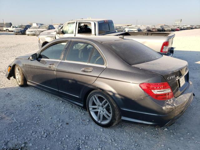 Изображение 2 2013 MERCEDES-BENZ C 250 2013 с VIN WDDGF4HB5DR256815