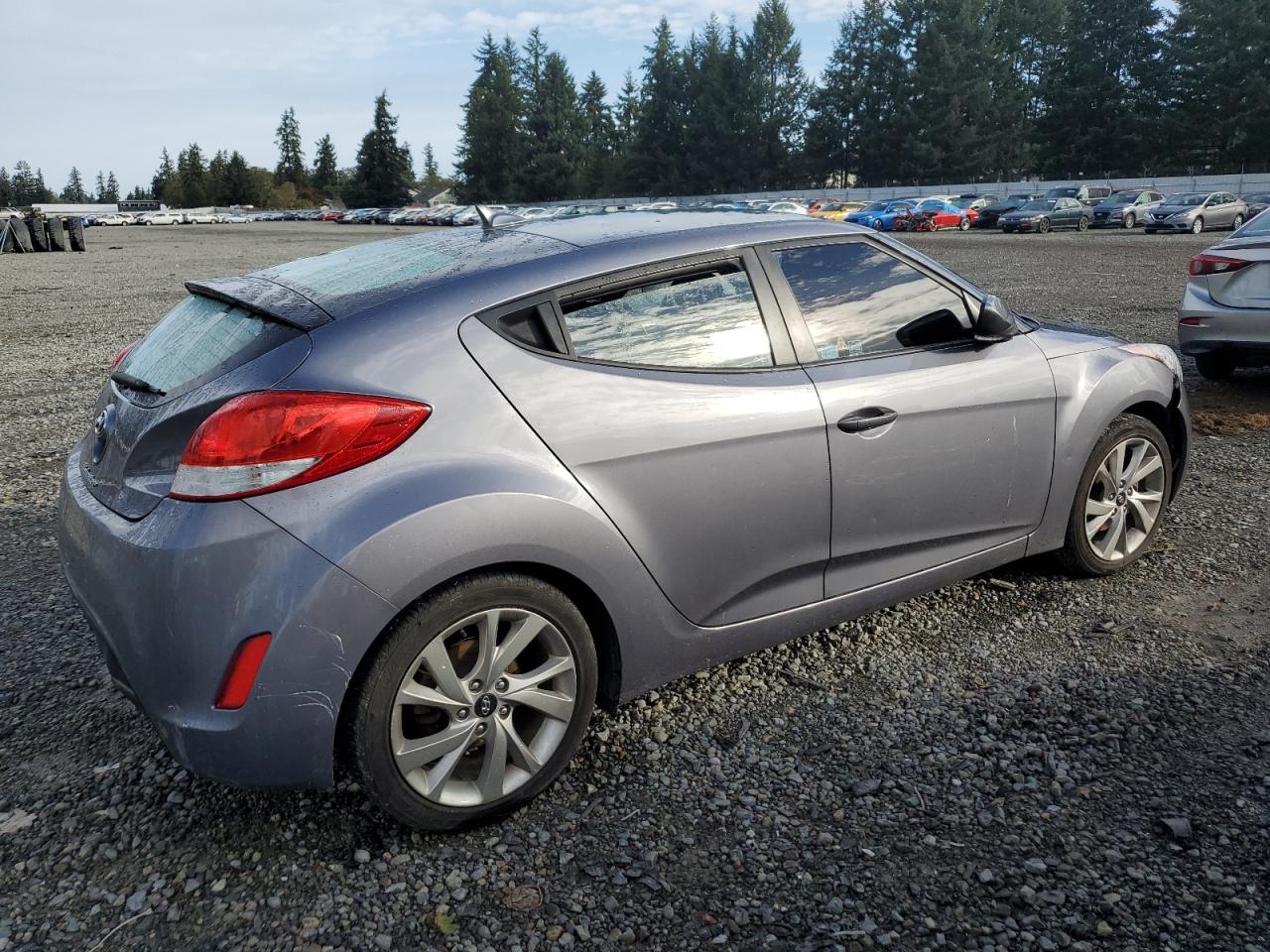 Image 3 of 2016 HYUNDAI VELOSTER  2016 with VIN KMHTC6AD6GU257669