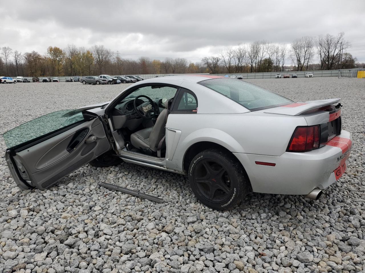 Изображение 2 2000 FORD MUSTANG GT 2000 с VIN 1FAFP42X2YF254332