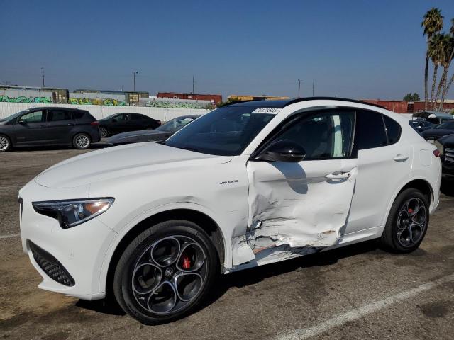 Image 1 of 2022 ALFA ROMEO STELVIO TI 2022 with VIN ZASPAKBN2N7D47268