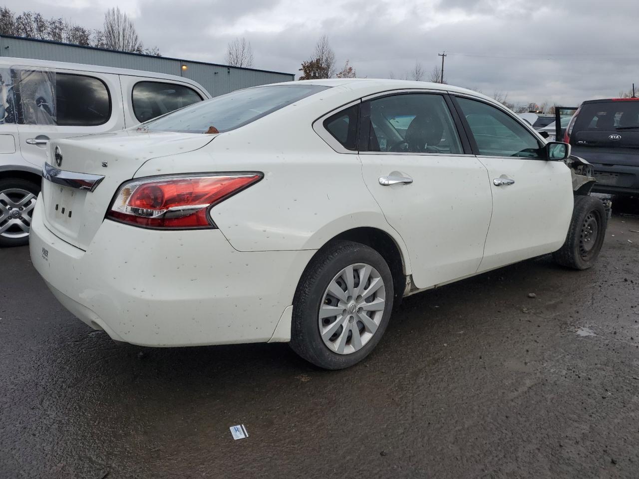 Image 3 of 2015 NISSAN ALTIMA 2.5 2015 with VIN 1N4AL3AP2FN315067