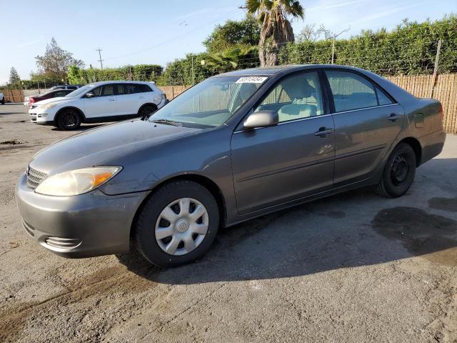 Obraz 1 z 2004 TOYOTA CAMRY LE 2004 z VIN 4T1BE30K24U828039