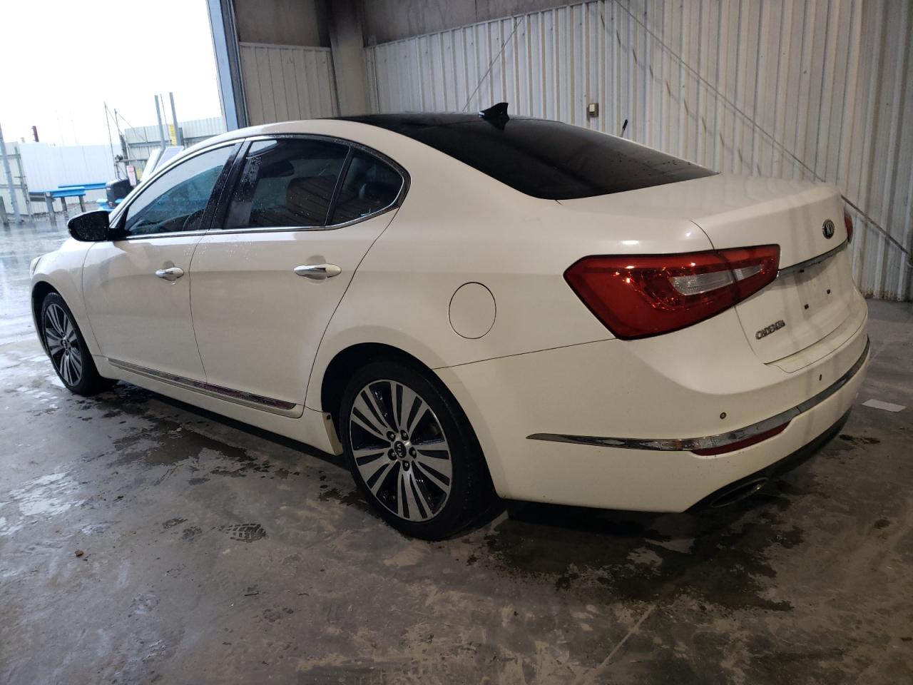 Image 2 of 2014 KIA CADENZA PREMIUM 2014 with VIN KNALN4D76E5125041