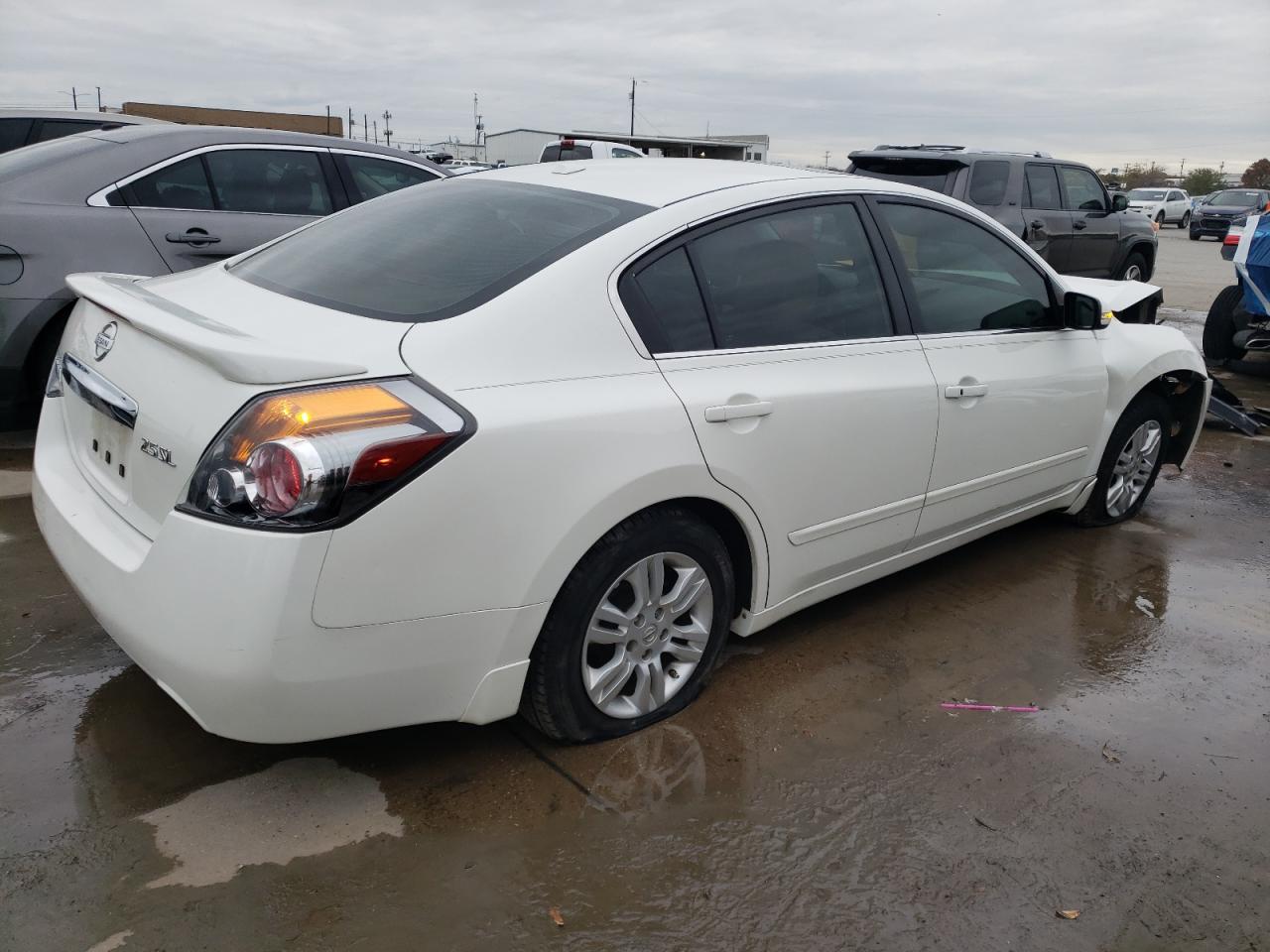 Image 3 of 2011 NISSAN ALTIMA BASE 2011 with VIN 1N4AL2AP4BN444738