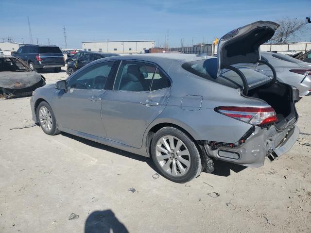 Obraz 2 z 2020 TOYOTA CAMRY LE 2020 z VIN 4T1C11AK0LU364041