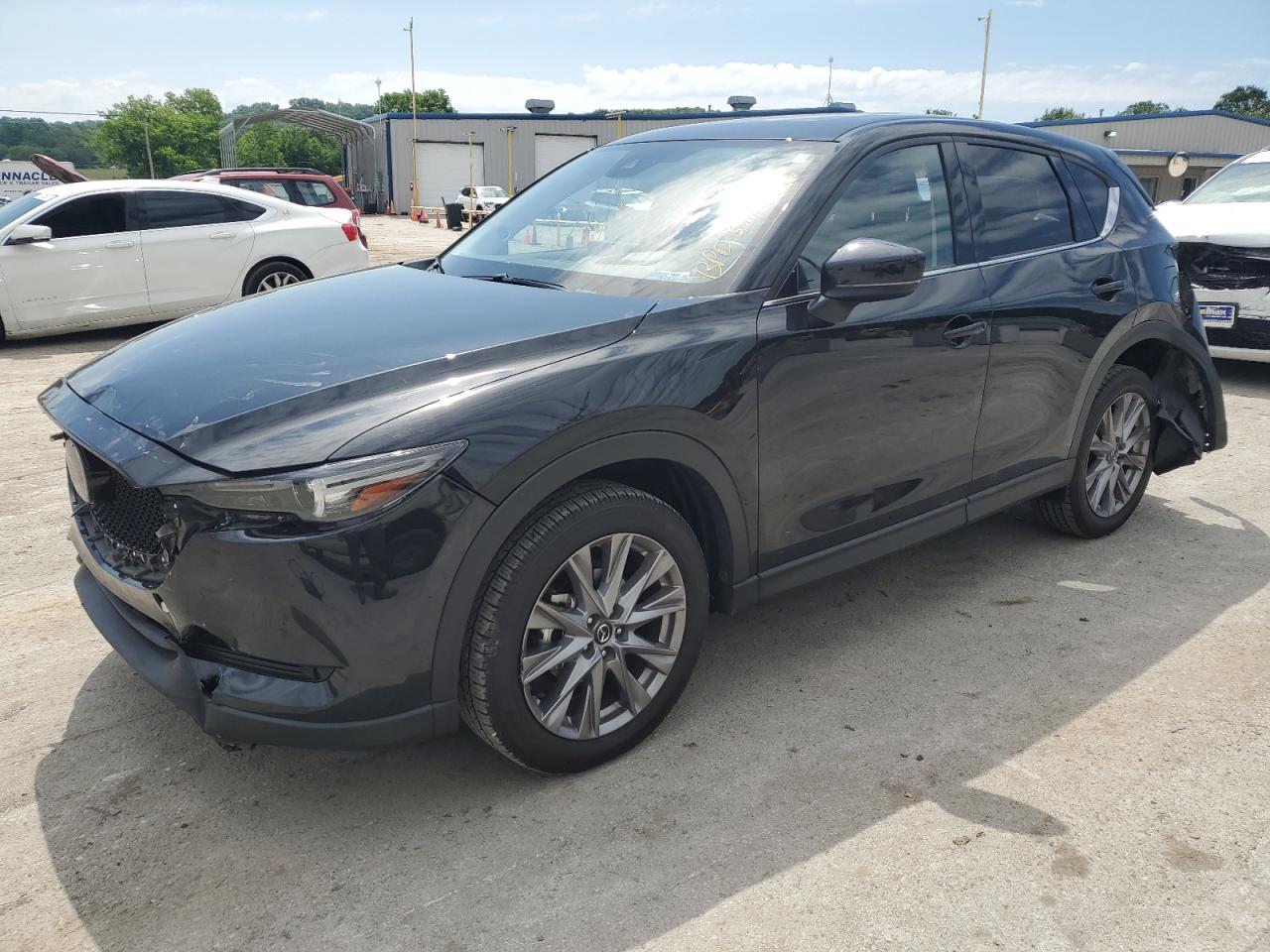 Image 1 of 2021 MAZDA CX-5 GRAND TOURING 2021 with VIN JM3KFBDM7M0439693