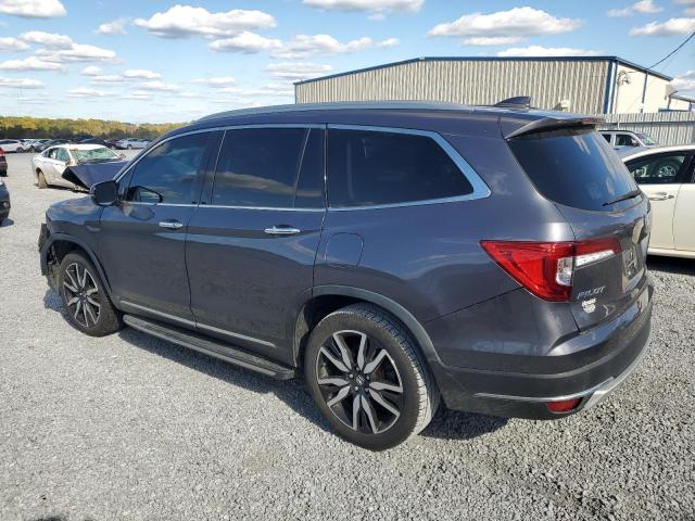 Image 2 of 2021 HONDA PILOT TOURING 2021 with VIN 5FNYF6H68MB005841
