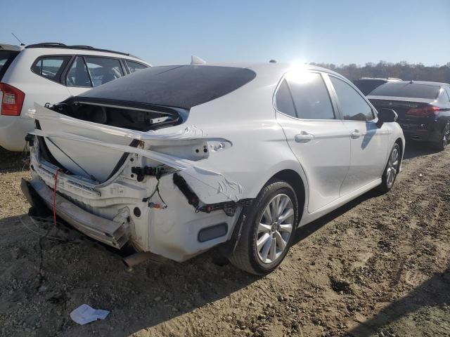 Obraz 3 z 2020 TOYOTA CAMRY LE 2020 z VIN 4T1C11AKXLU989823