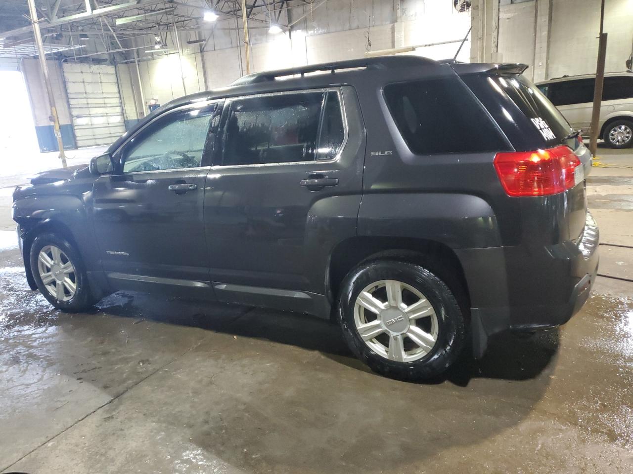 Image 2 of 2015 GMC TERRAIN SLE 2015 with VIN 2GKALREK9F6166922