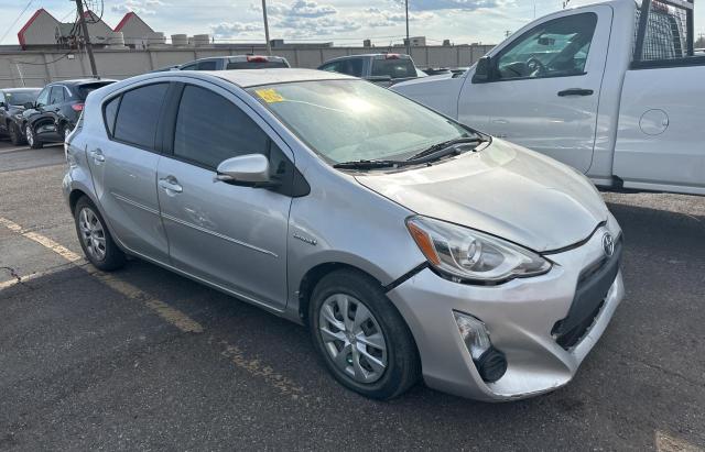 Image 1 of 2015 TOYOTA PRIUS C 2015 with VIN JTDKDTB36F1580895
