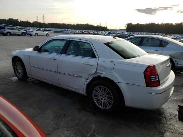 Obraz 2 z 2009 CHRYSLER 300 TOURING 2009 z VIN 2C3KA53V89H607335