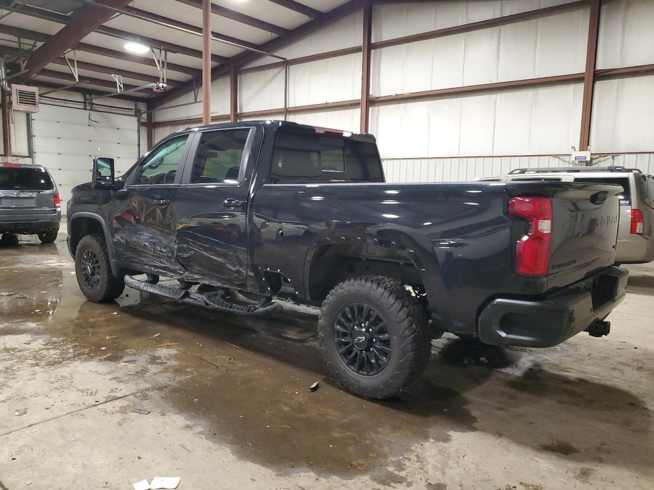 Изображение 2 2023 CHEVROLET SILVERADO K2500 HEAVY DUTY LTZ 2023 с VIN 1GC4YPE70PF235336