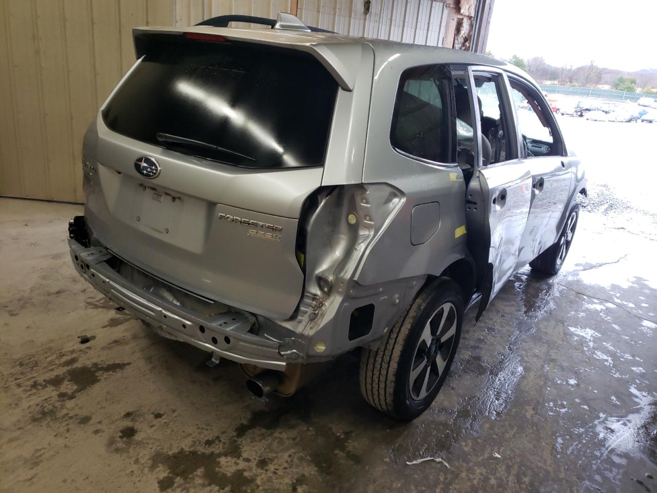 Image 3 of 2017 SUBARU FORESTER 2.5I LIMITED 2017 with VIN JF2SJAJC3HH595249