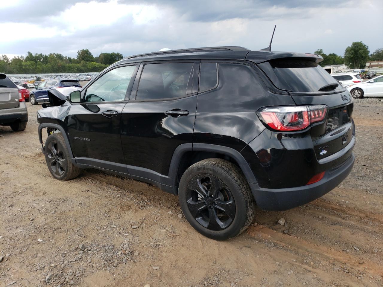 Obraz 2 z 2020 JEEP COMPASS LATITUDE 2020 z VIN 3C4NJDBB3LT148398
