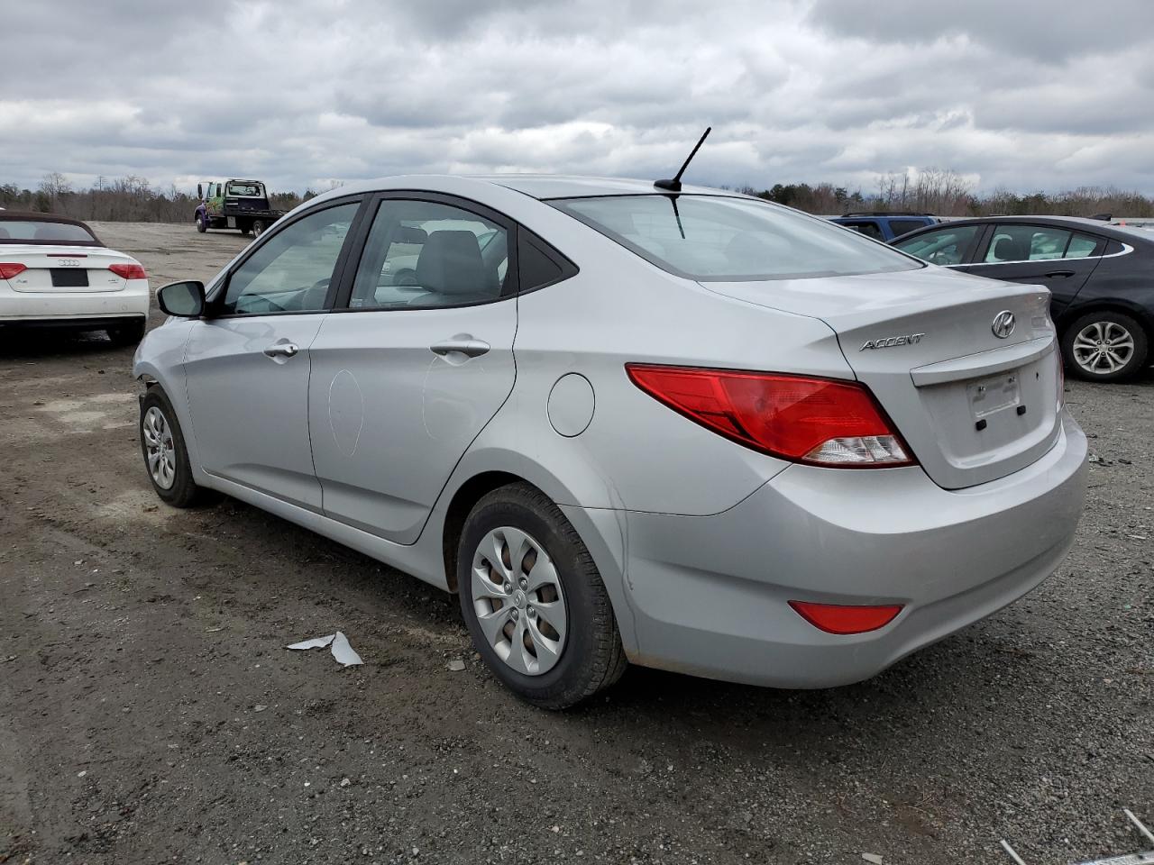 Image 2 of 2016 HYUNDAI ACCENT SE 2016 with VIN KMHCT4AE9GU009932