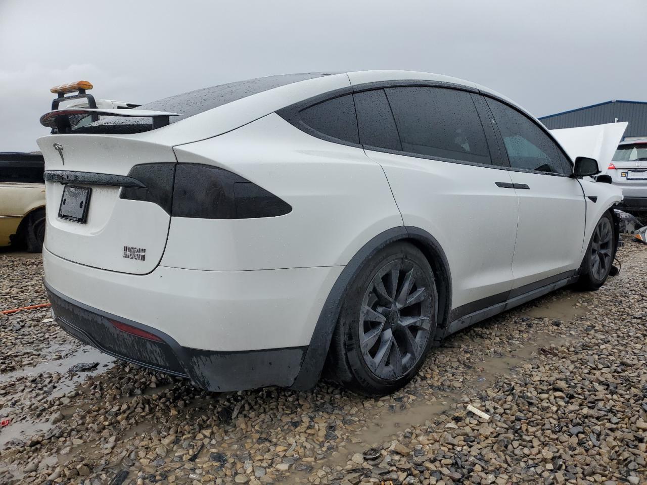 Изображение 3 2023 TESLA MODEL X  2023 с VIN 7SAXCBE67PF375459