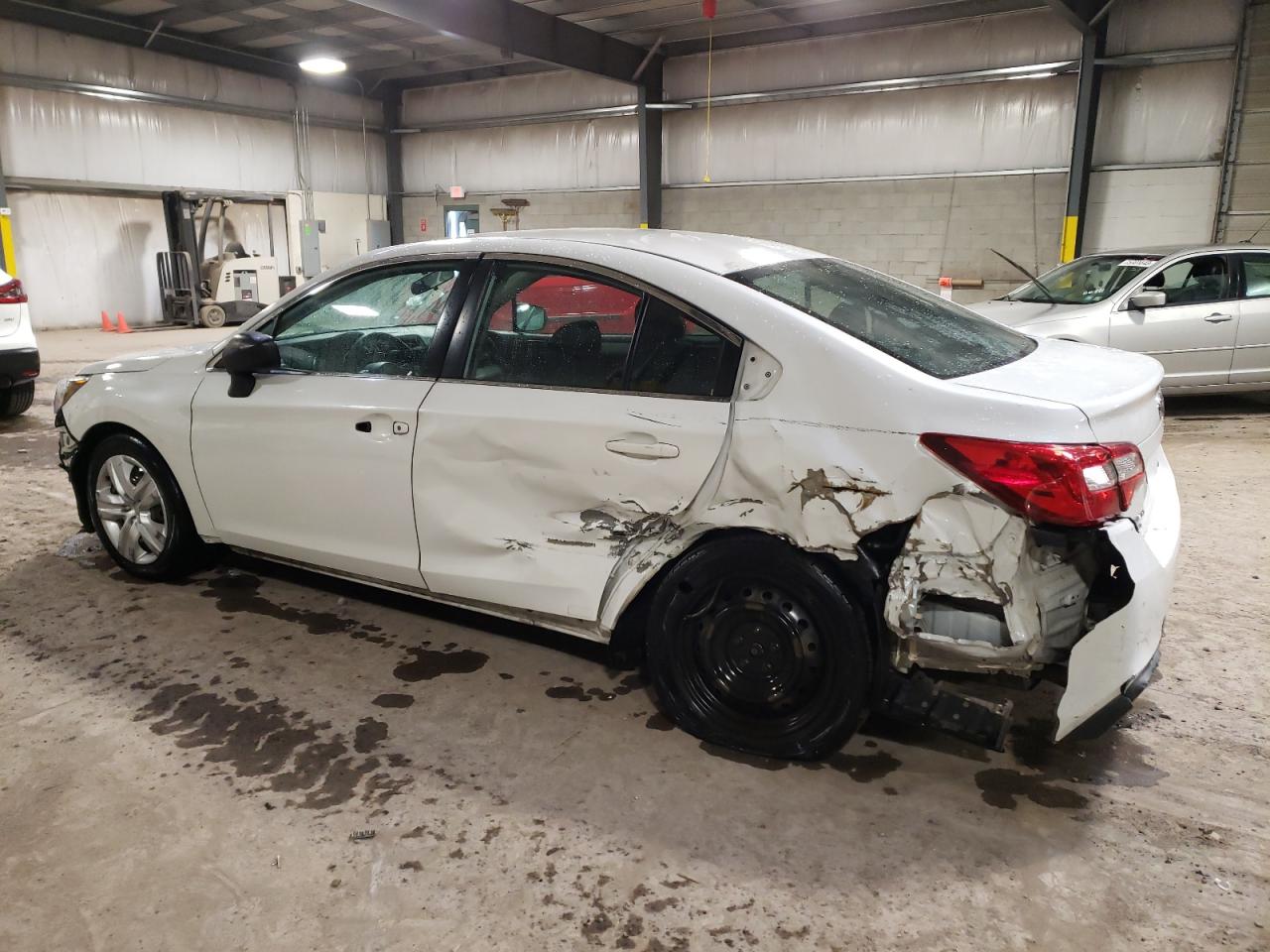 Изображение 2 2018 SUBARU LEGACY 2.5I 2018 с VIN 4S3BNAA60J3042901