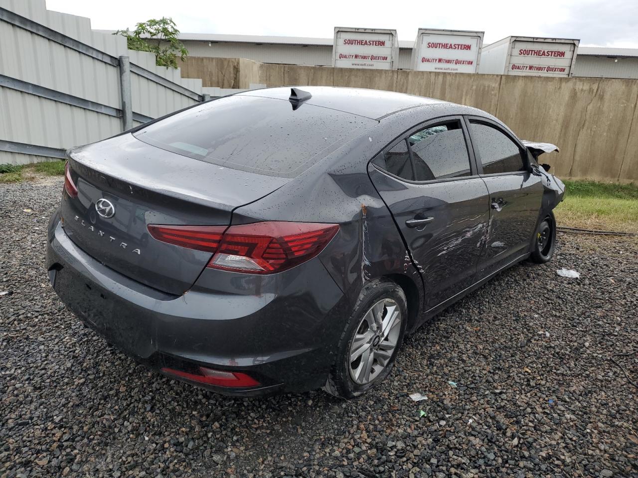 Image 3 of 2020 HYUNDAI ELANTRA SEL 2020 with VIN 5NPD84LF5LH580726