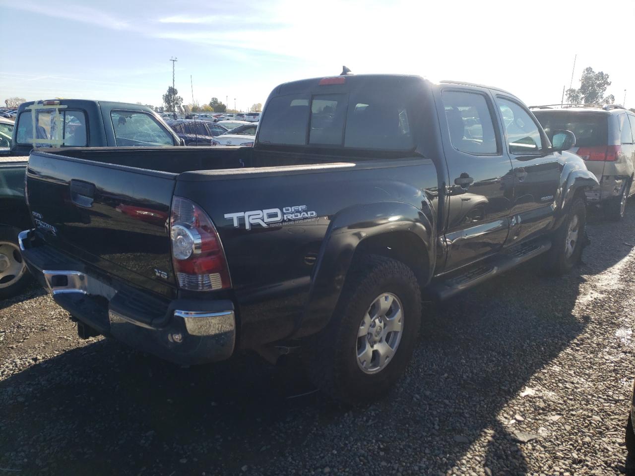 Image 3 of 2012 TOYOTA TACOMA DOUBLE CAB 2012 with VIN 3TMLU4EN9CM092675
