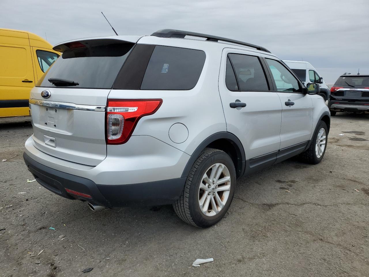 Image 3 of 2015 FORD EXPLORER  2015 with VIN 1FM5K7B89FGC01600