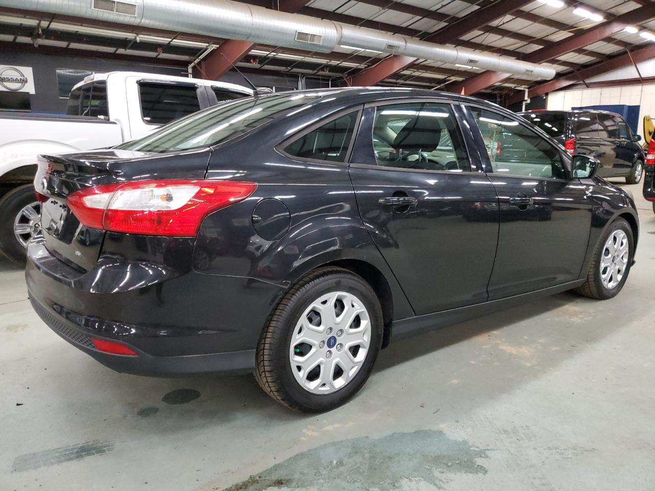 Изображение 3 2012 FORD FOCUS SE 2012 с VIN 1FAHP3F26CL402087