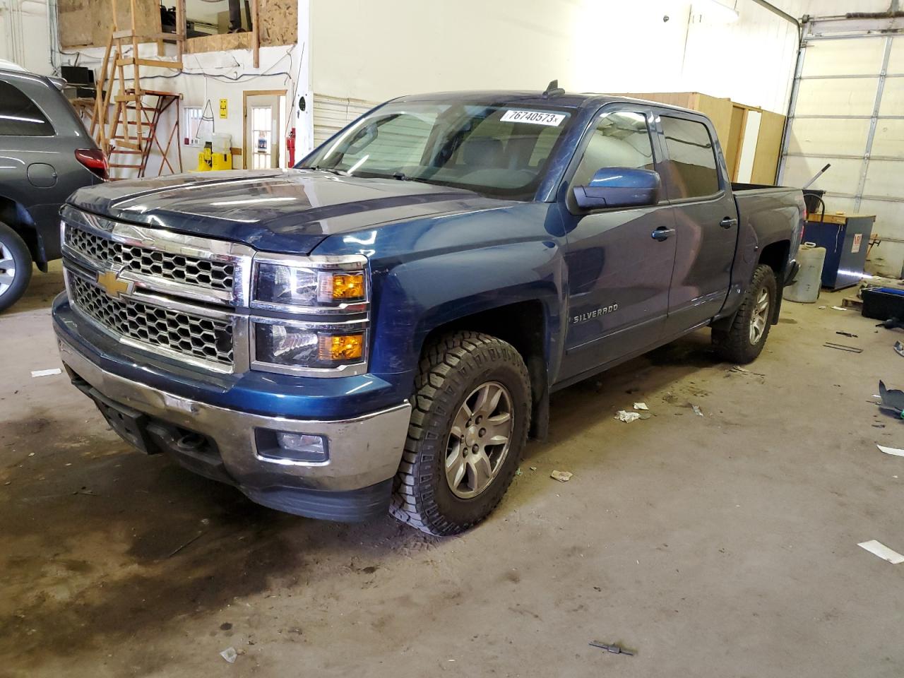 Image 1 of 2015 CHEVROLET SILVERADO K1500 LT 2015 with VIN 3GCUKREC7FG525838