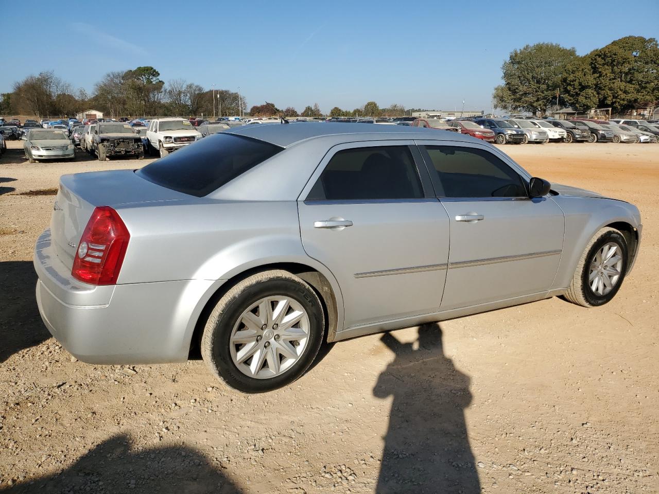 Изображение 3 Chrysler 300 Lx 2008 с VIN 2C3KA43R68H155915