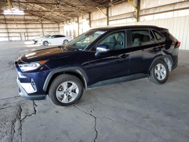 Image 1 of 2020 TOYOTA RAV4 XLE 2020 with VIN 2T3W1RFV2LW098592