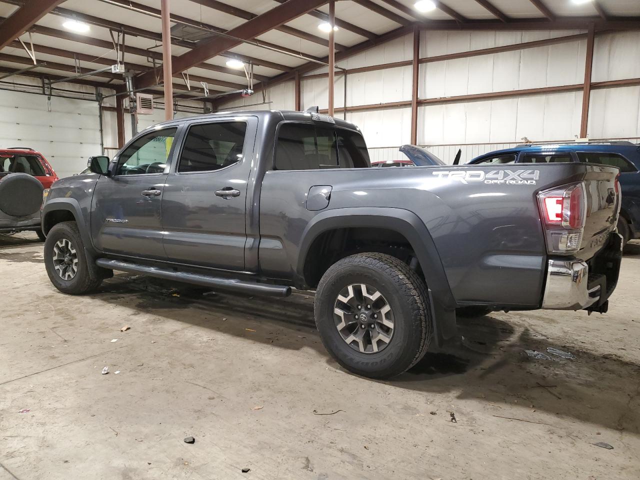 Image 2 of 2021 TOYOTA TACOMA DOUBLE CAB 2021 with VIN 3TMDZ5BN8MM105093