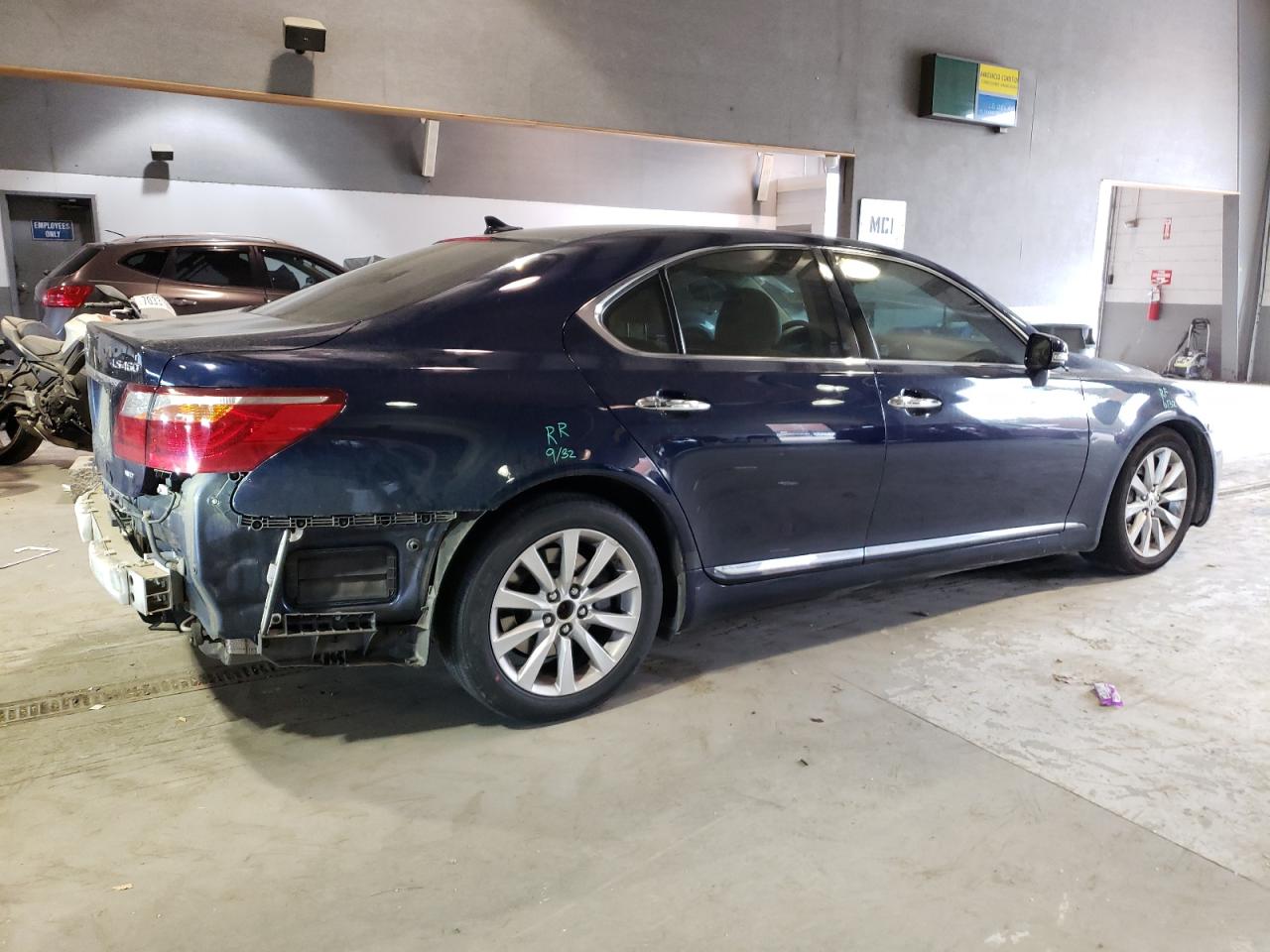 Image 3 of 2012 LEXUS LS 460 2012 with VIN JTHCL5EF1C5013859