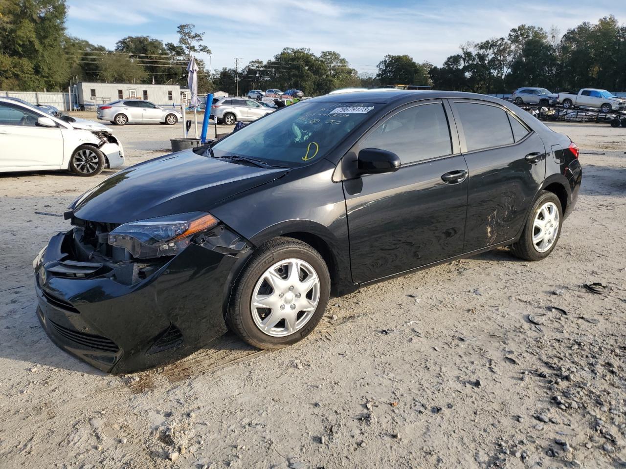 Image 1 of 2019 TOYOTA COROLLA L 2019 with VIN 2T1BURHE8KC138024