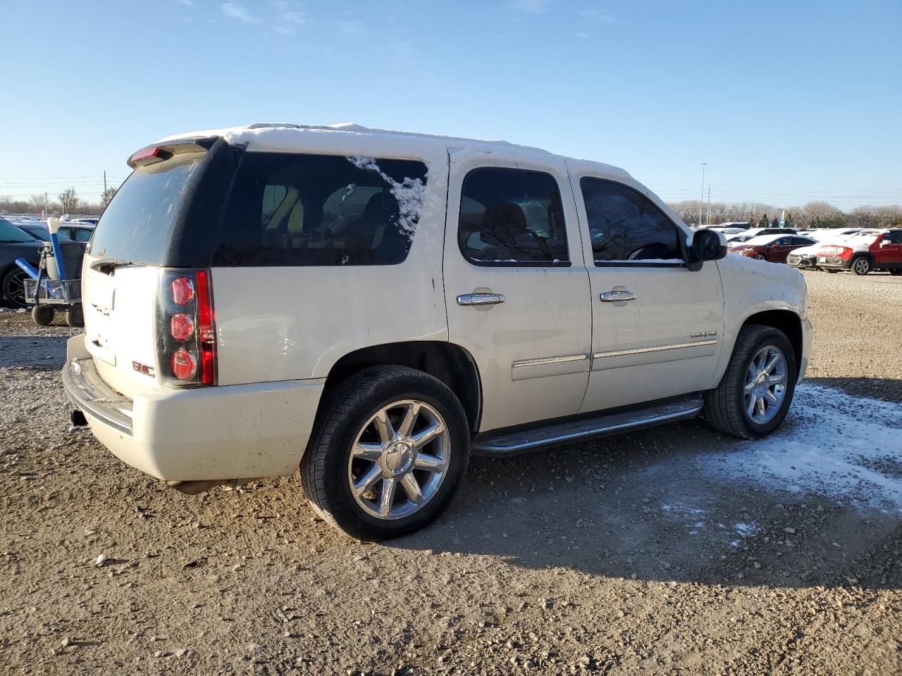 Obraz 3 z 2013 GMC YUKON DENALI 2013 z VIN 1GKS1EEF8DR343466