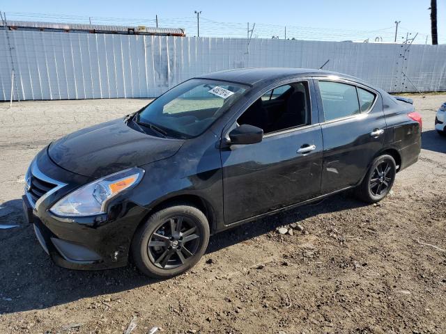 Obraz 1 z 2018 NISSAN VERSA S 2018 z VIN 3N1CN7AP7JL821588