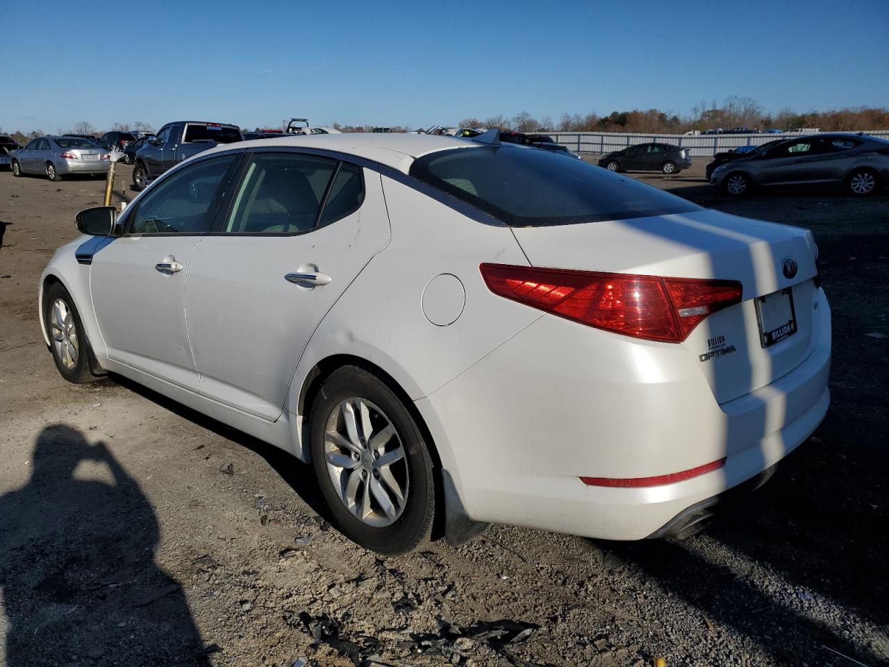Изображение 2 2013 KIA OPTIMA LX 2013 с VIN KNAGM4A75D5430988