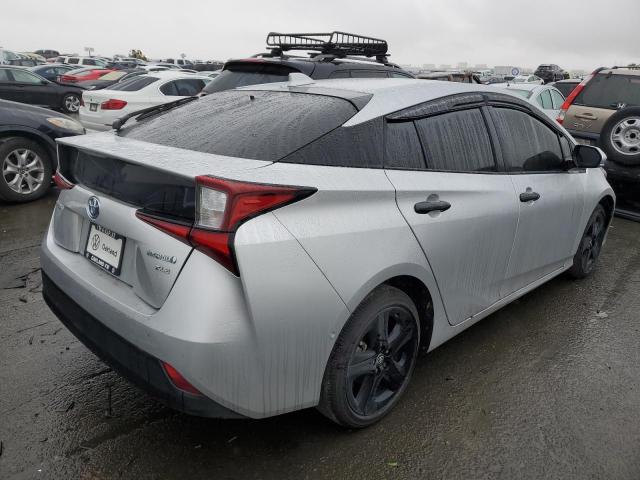 Image 3 of 2022 TOYOTA PRIUS NIGHT SHADE 2022 with VIN JTDKAMFU9N3167499