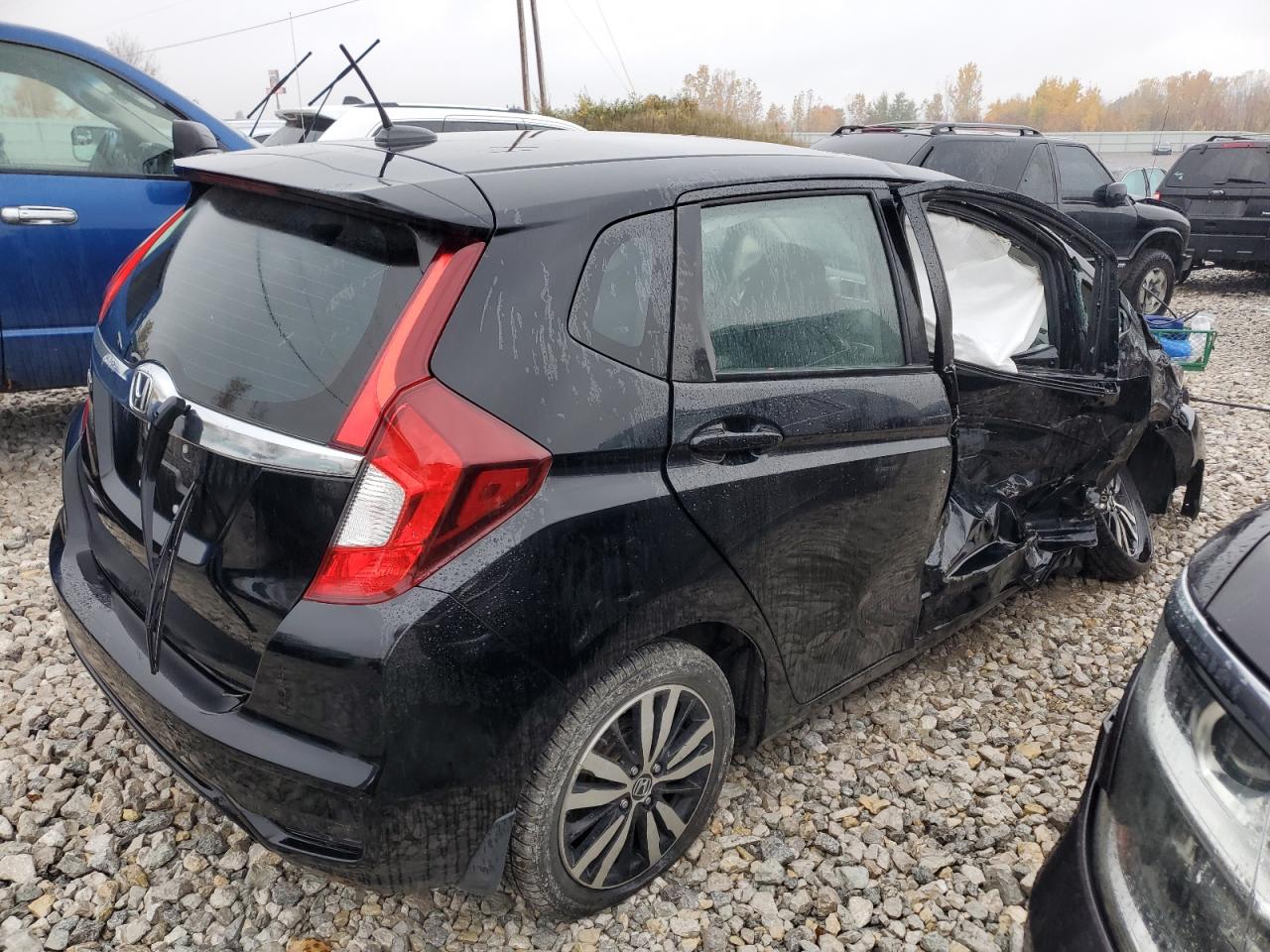 Image 3 of 2019 HONDA FIT EX 2019 with VIN 3HGGK5H83KM701052