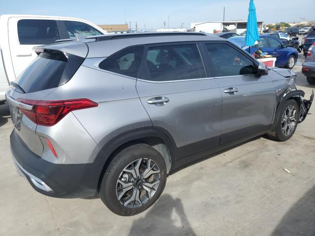 Obraz 3 z 2021 KIA SELTOS EX 2021 z VIN KNDERCAA7M7103885