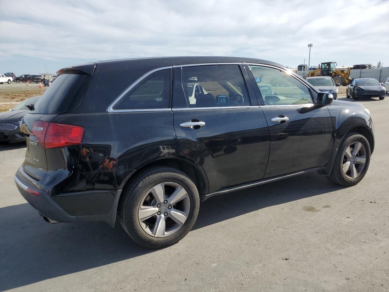 Image 3 of Acura Mdx Technology 2011 with VIN 2HNYD2H44BH542382