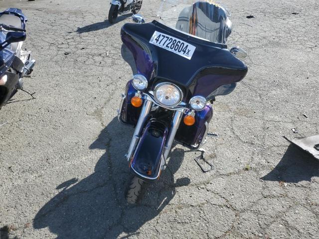 Obraz 2 z 2010 HARLEY-DAVIDSON FLHTK  2010 z VIN 1HD1KEM34AB604381